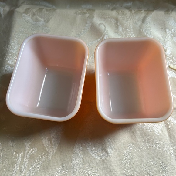 Pyrex Orange Pair of Vintage Pyrex dishes Pyrex Fridgies containers Pyrex EUC - Picture 7 of 11